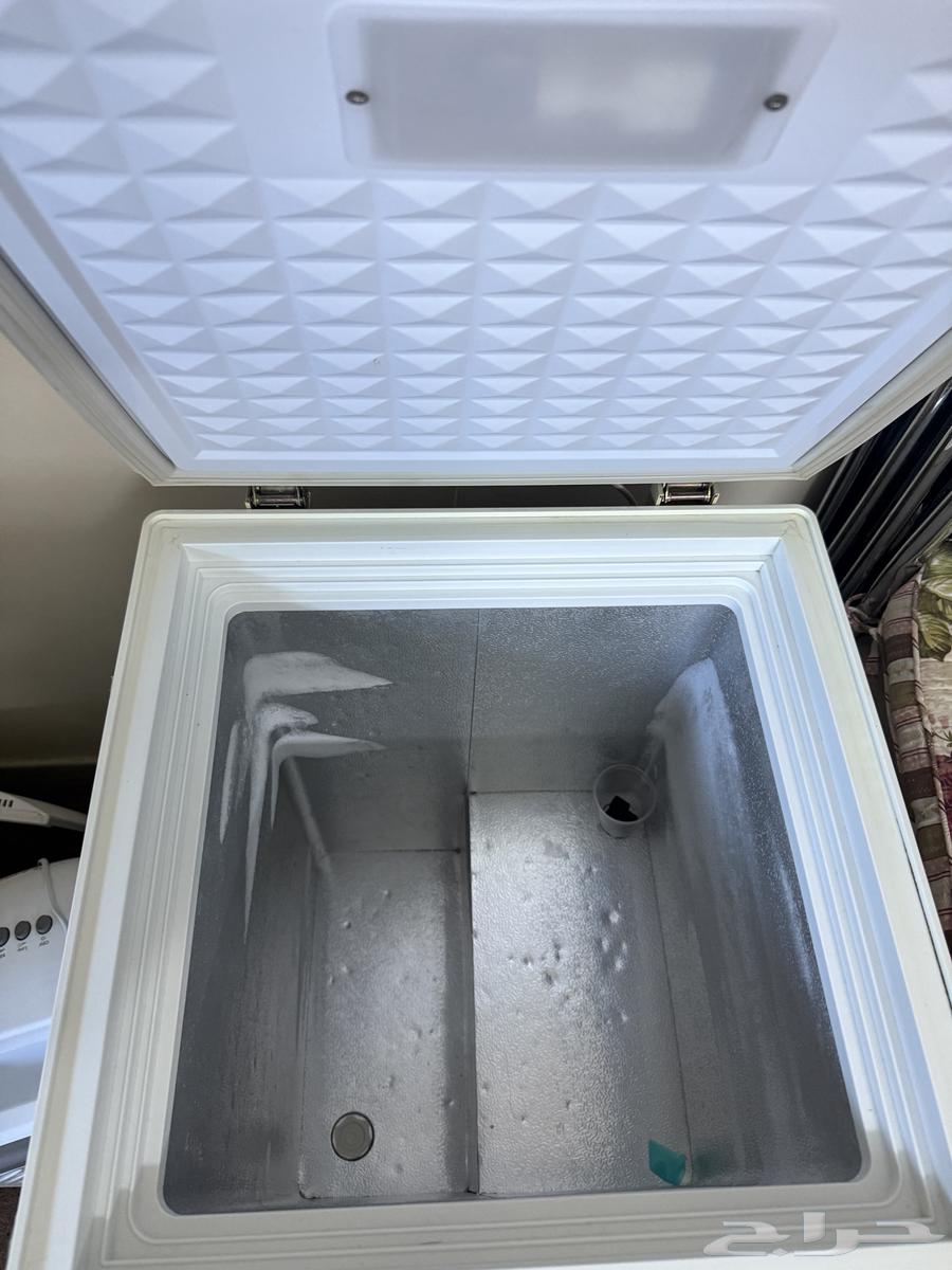 Freezer in excellent condition64382983818499111