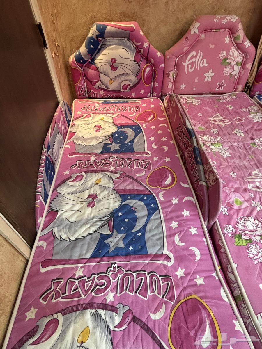 سرير اطفال للبيع64385285917698114