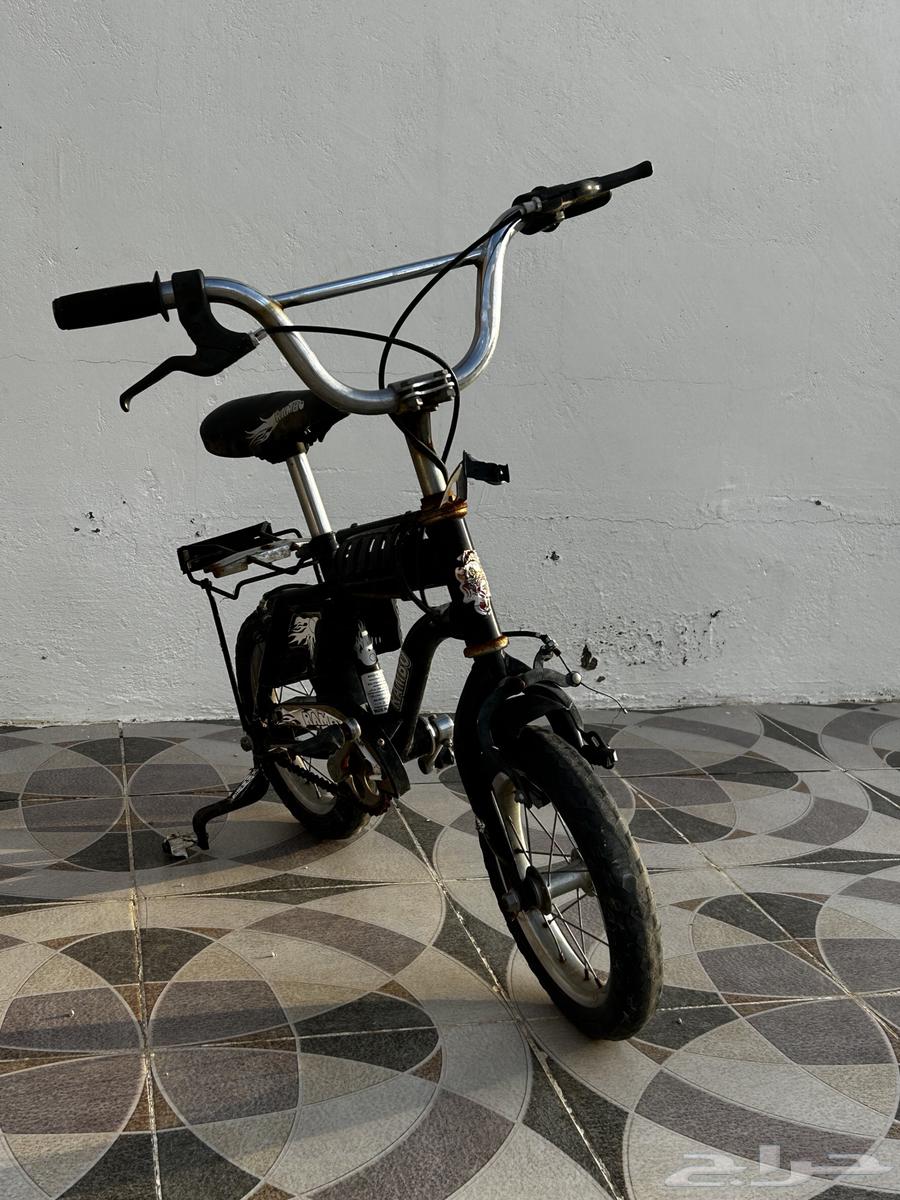 سيكل رامبو للبيع معرف المقاس لكن يصلح عمر من 5 الى 9 تقريبا64387383383554110