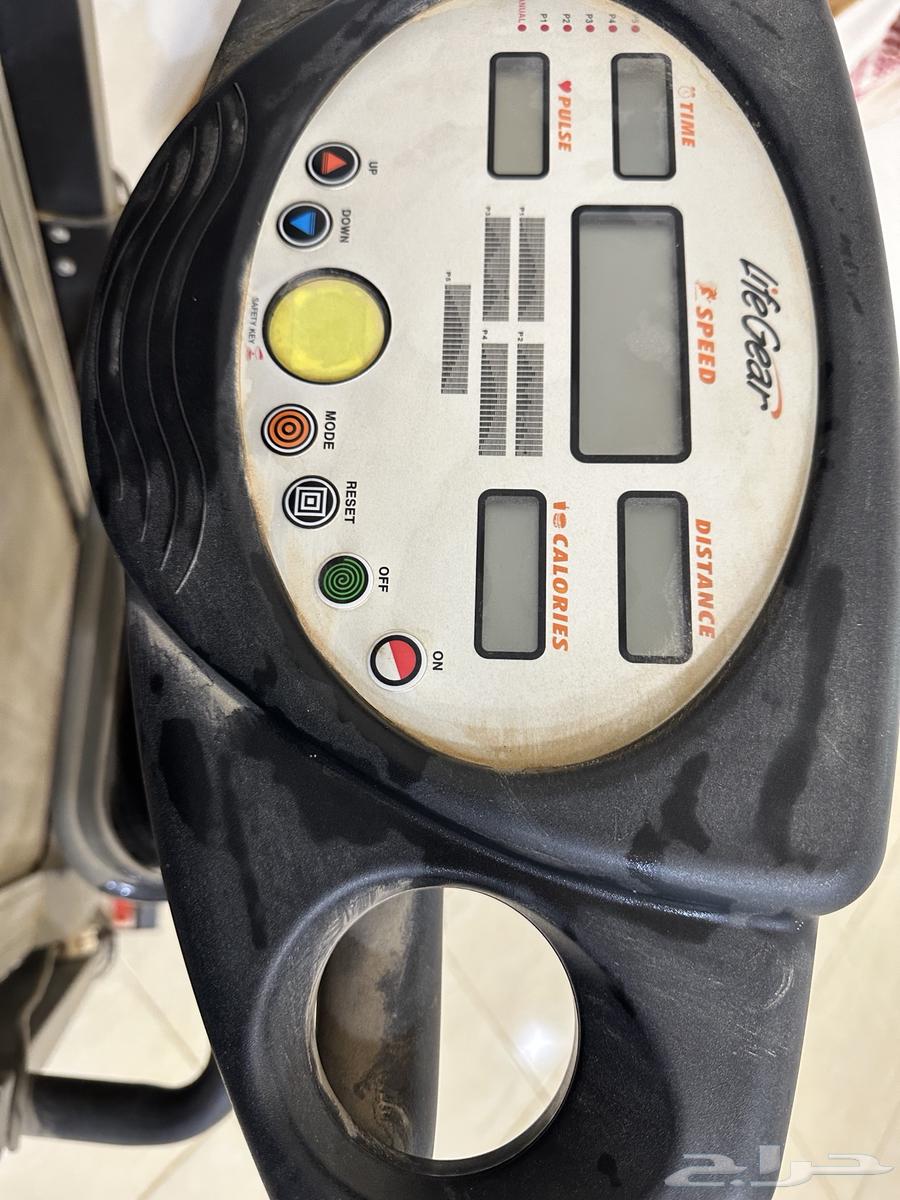 A walk that was barely used64387313309570111