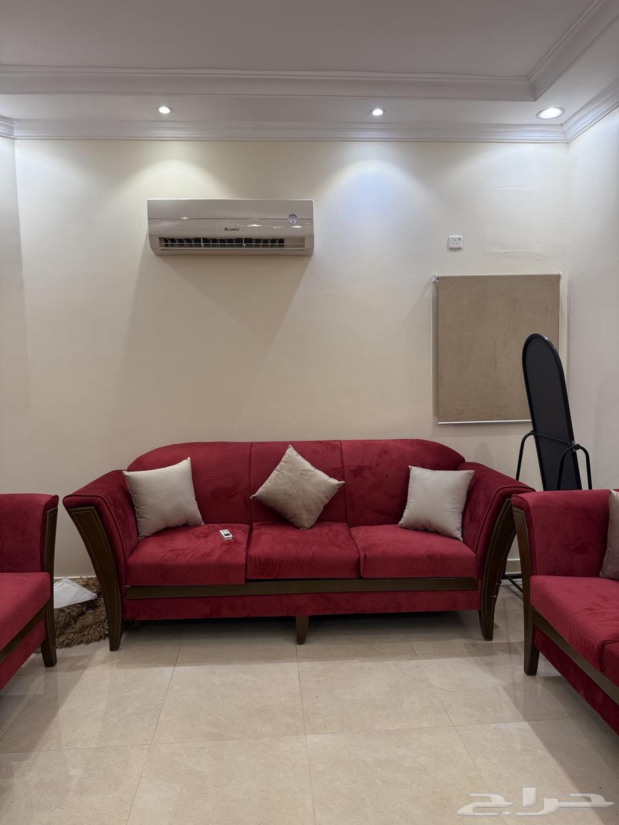 كنب احمر التنجيد جديد64378149607937111