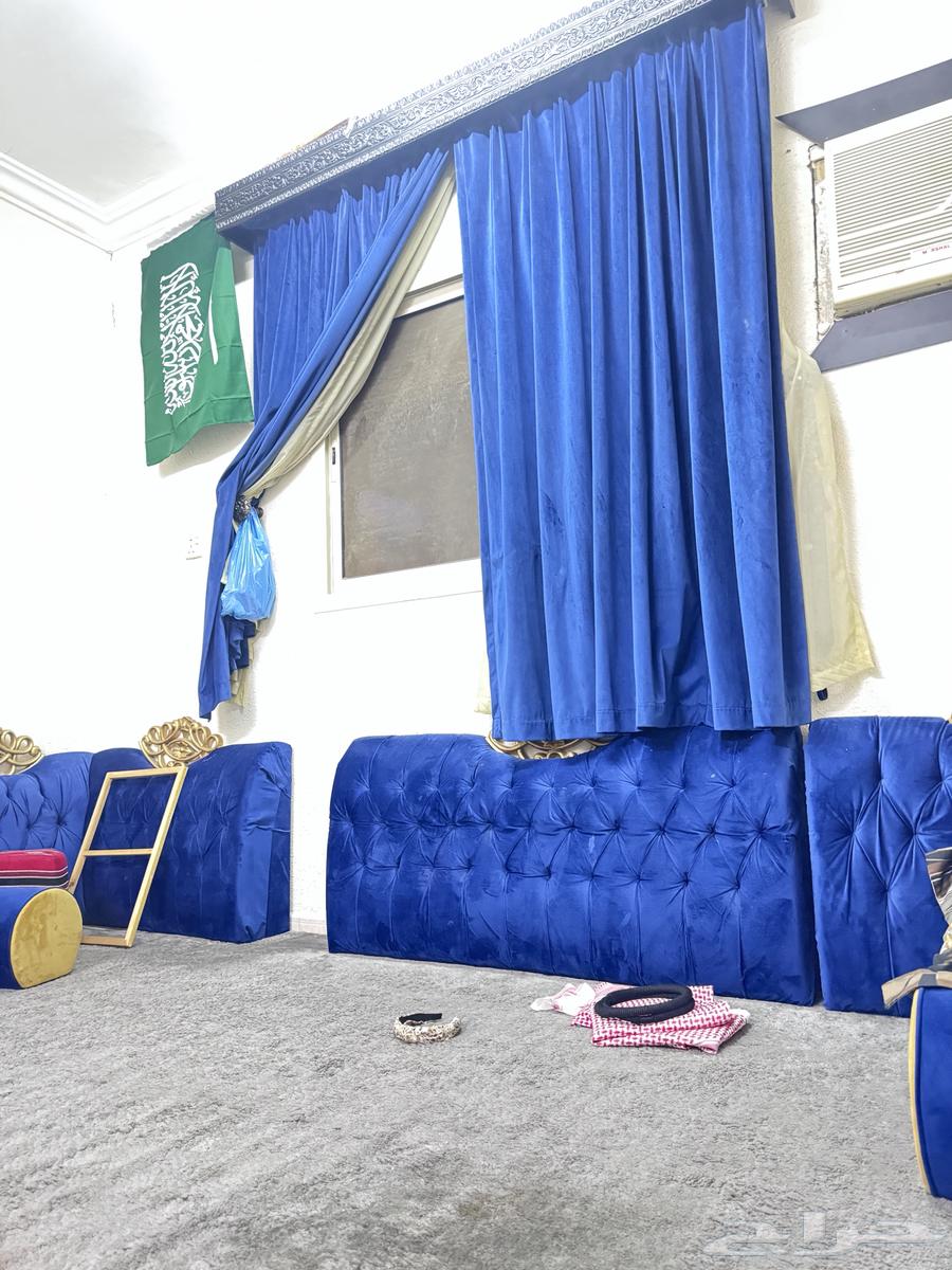 جلسة عربية للبيع64391934636675113