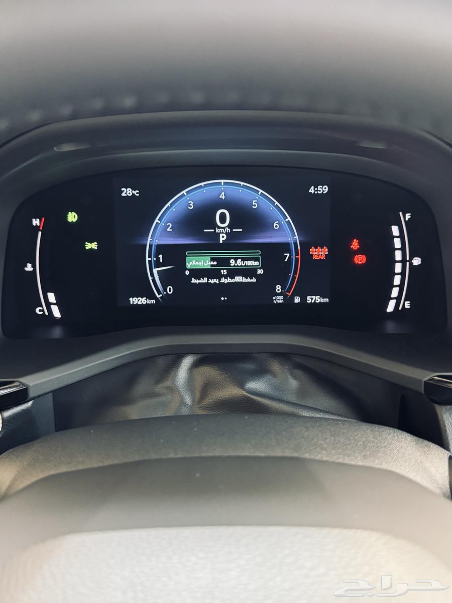 كامري 2025 بنزين LE شبه جديد سعودي64532565078401112