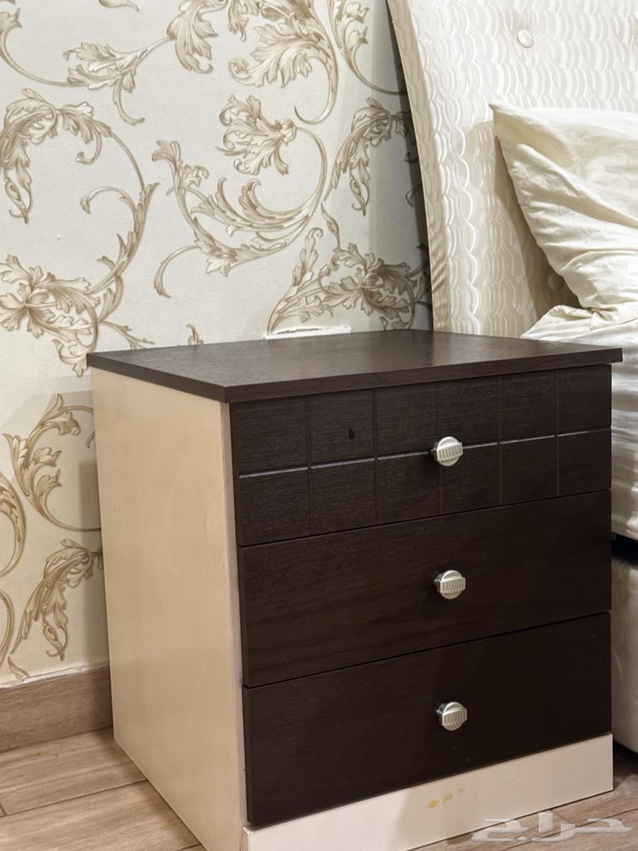 غرفة نوم بدون سرير64389571586050113