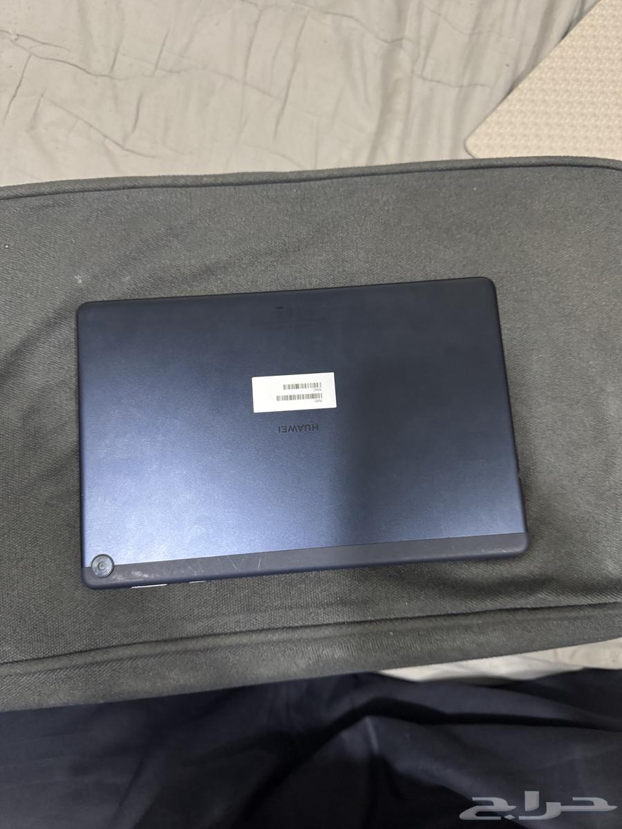 تاب هواوي نضيف ومعه ذاكرة 128قيقا64390333568387111