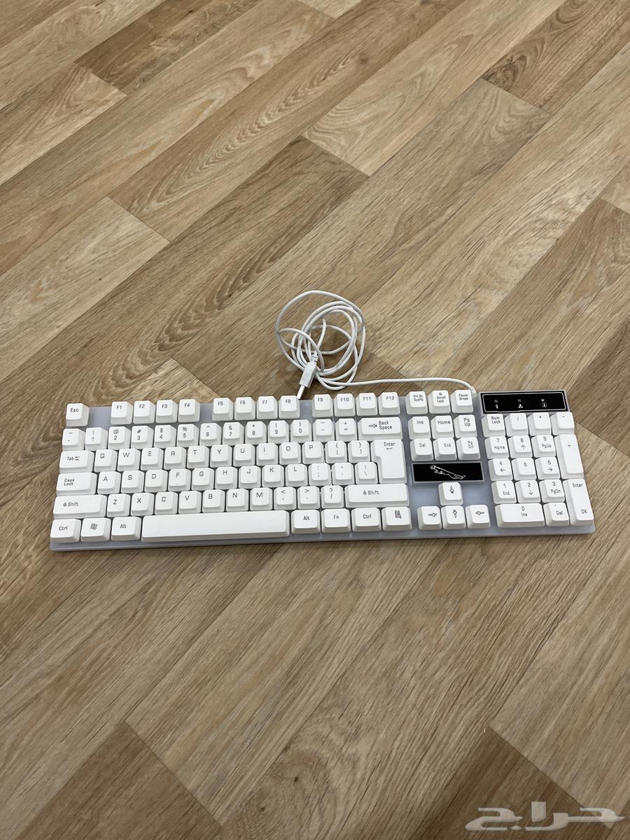 سوني فور مقابل سوني فايف عادي64381301537410111