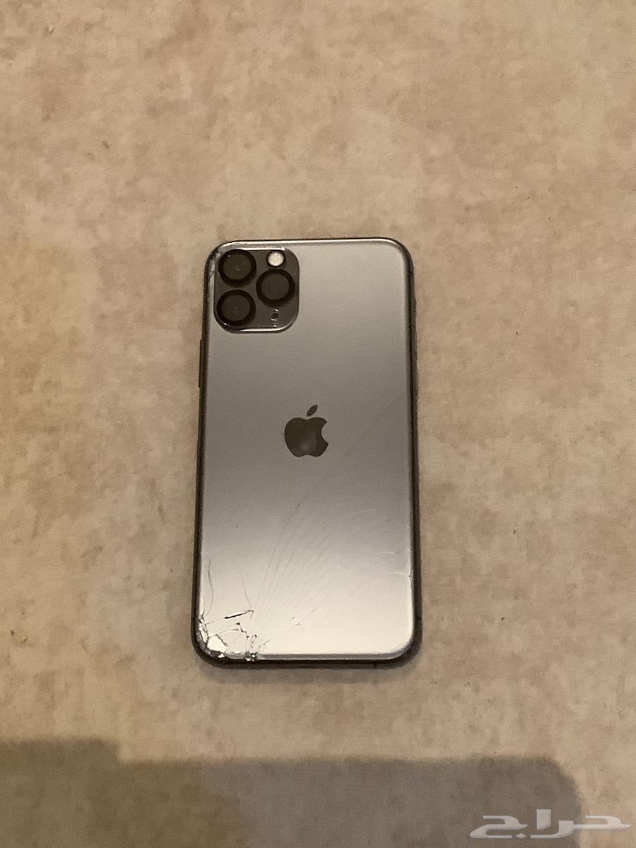 ايفون 11 برو نضيف64384036864259111