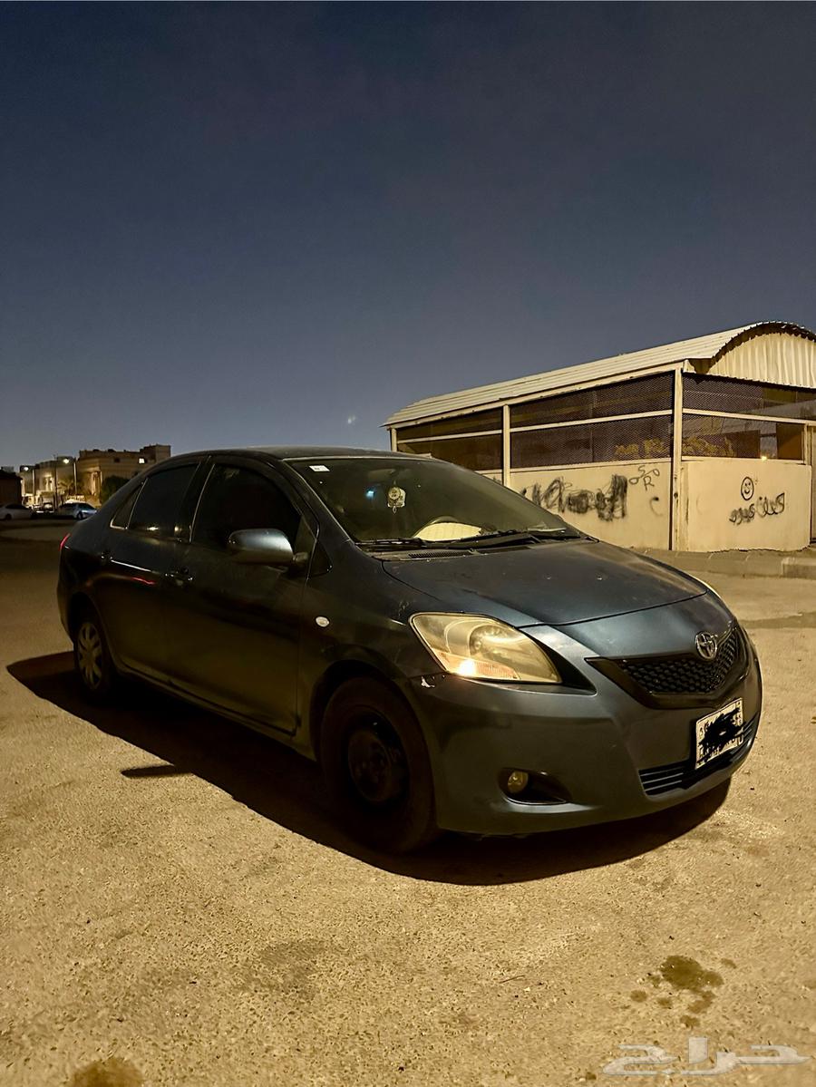 2011 Yaris with low mileage64534999469059111