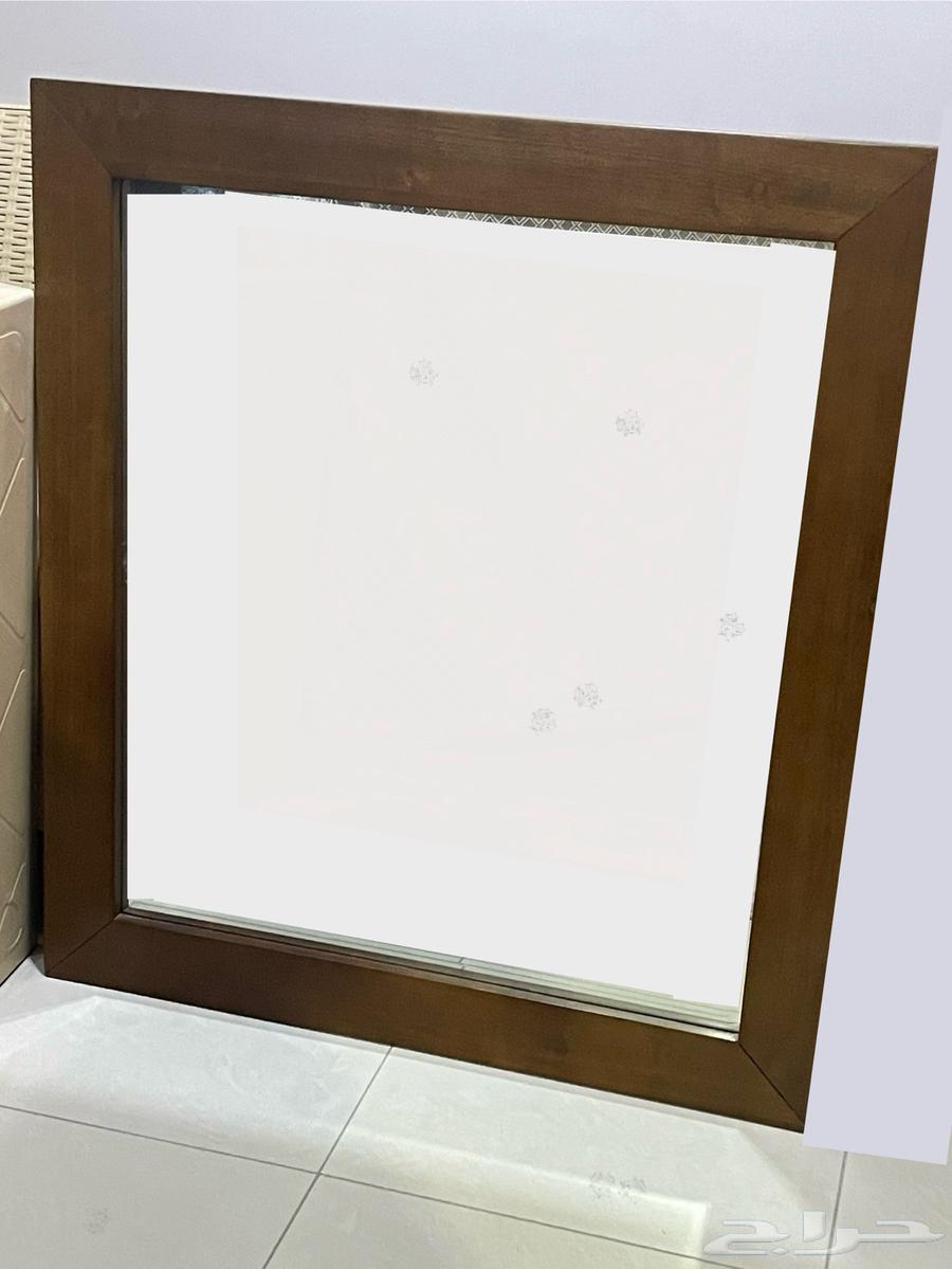 A new mirror64378469700865110