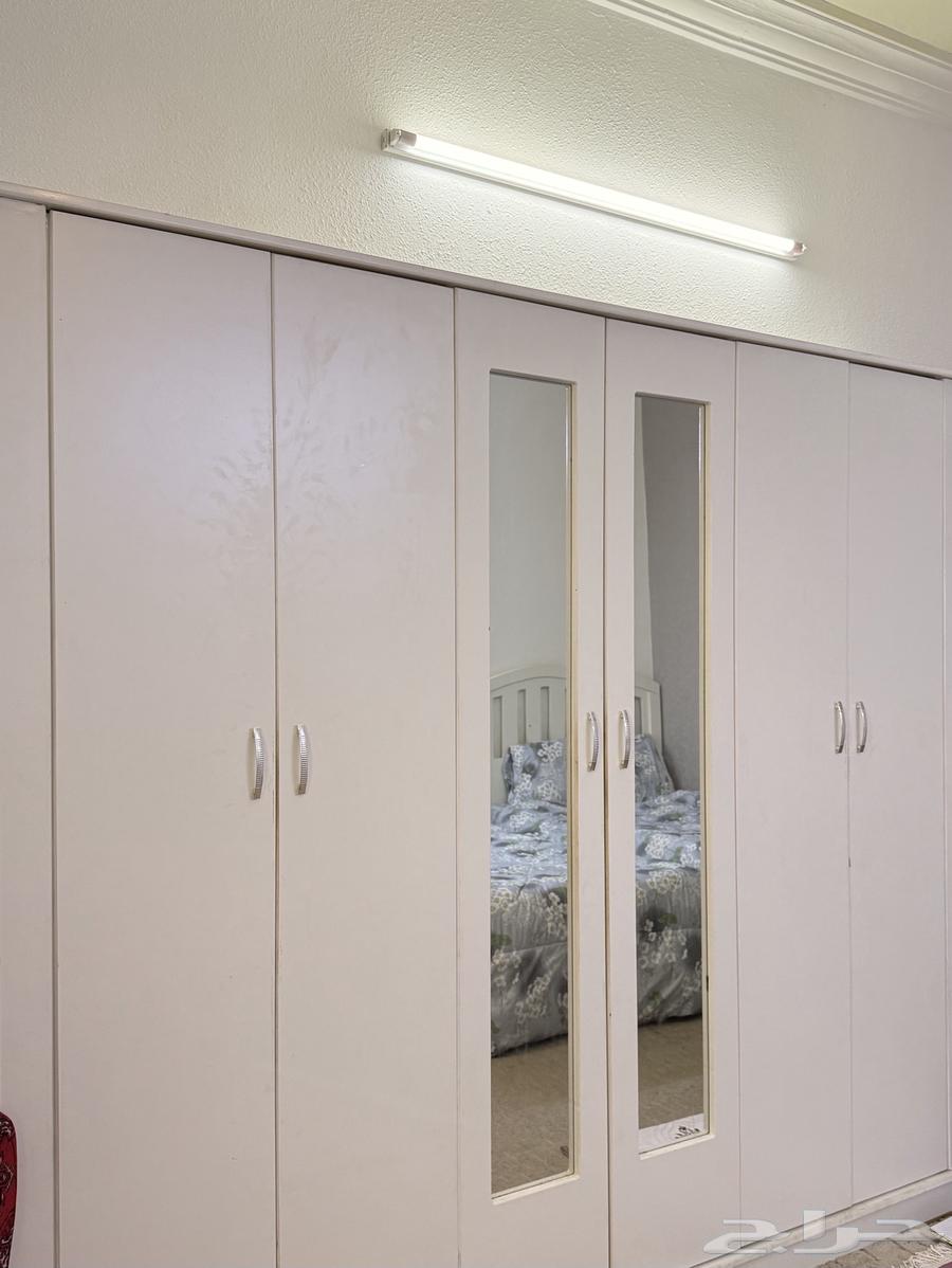 دولاب للبيع مع ستاره هديه64386138373761110