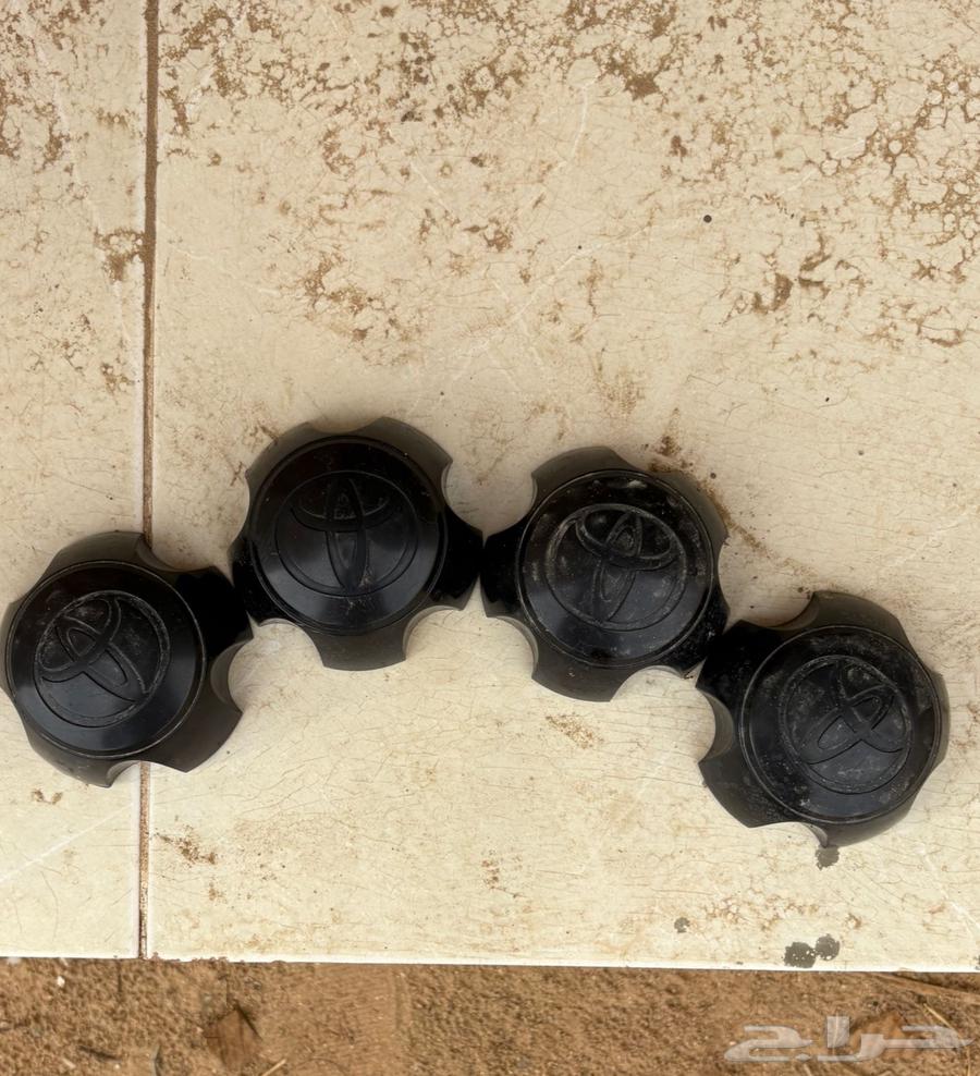 Toyota Hilux 2015 image and elbows below64534227654019112