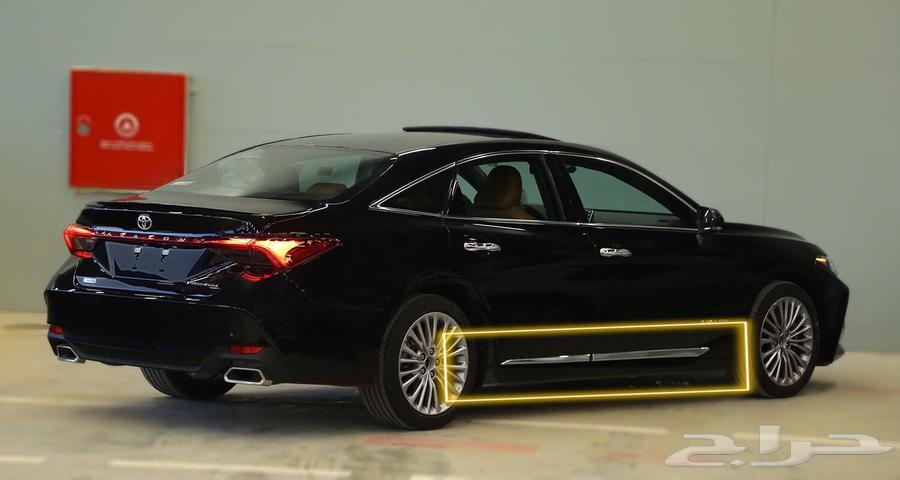 Toyota Avalon 2022 Door Handles and New Spoiler and Badges64524712135427112