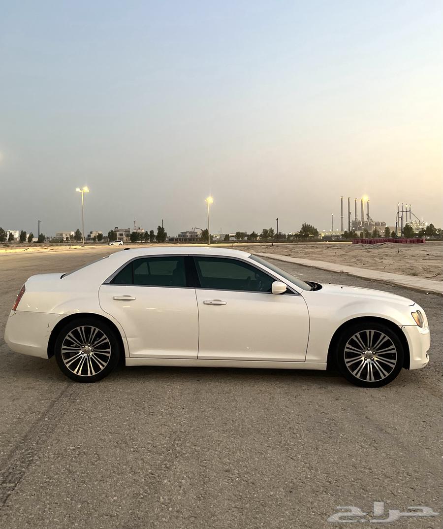 للبيع   كرايسلر 300S سبورت   موديل 2014   V664536334820227112