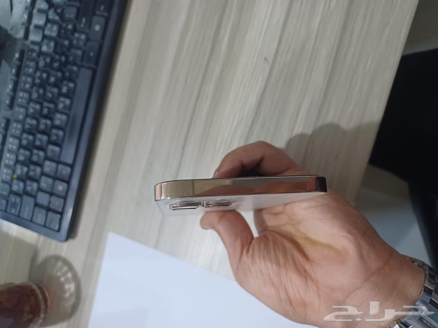 للبيع اى فون 12 برو ماكس64381370253827111