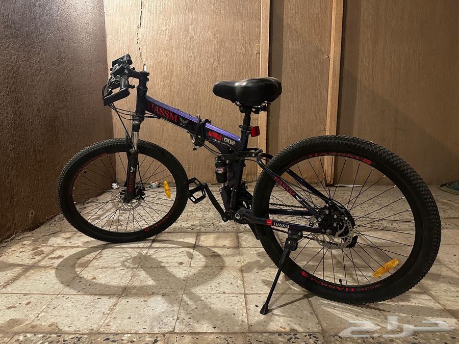 26-inch bike with 8-speed rear and 3-speed front priced at 35064386138365315111