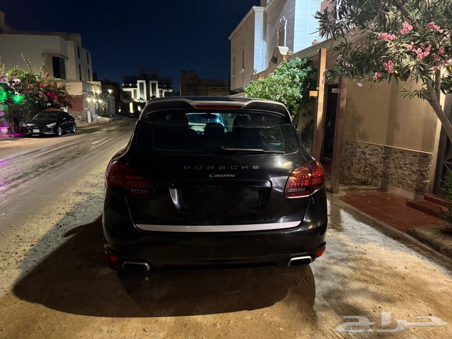 تم تنزيل الحد بورش كايين (2014) مواصفات GTS64521737750017110