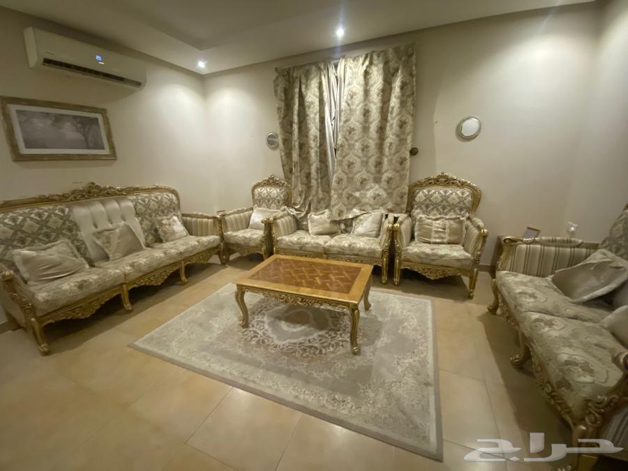 كنب كلاسيكي64389058992515112