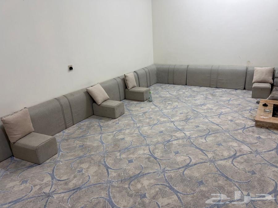 اثاث مستخدم نظيف للبيع64386124295043113