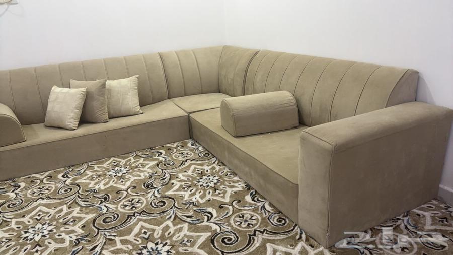 جلسة أرضية للبيع64383885172225111