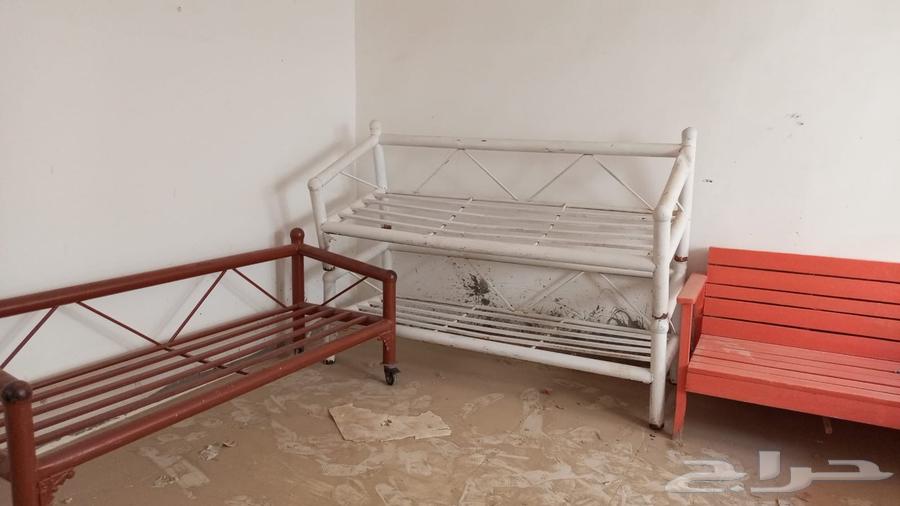 كنب كراسي مغاسل حديد جلسات ابواب للبيع64380820204929111
