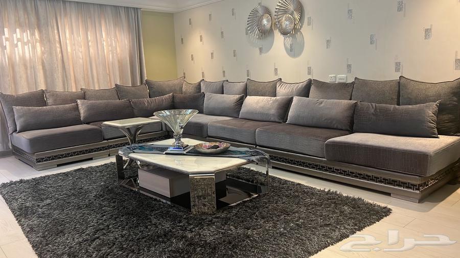 طاولة طعام و كنب مجلس64378527810179111