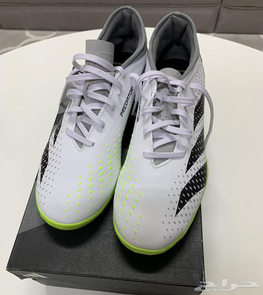 جزمة رياضيه اديداس للبيع مقاس 4364388023680514114