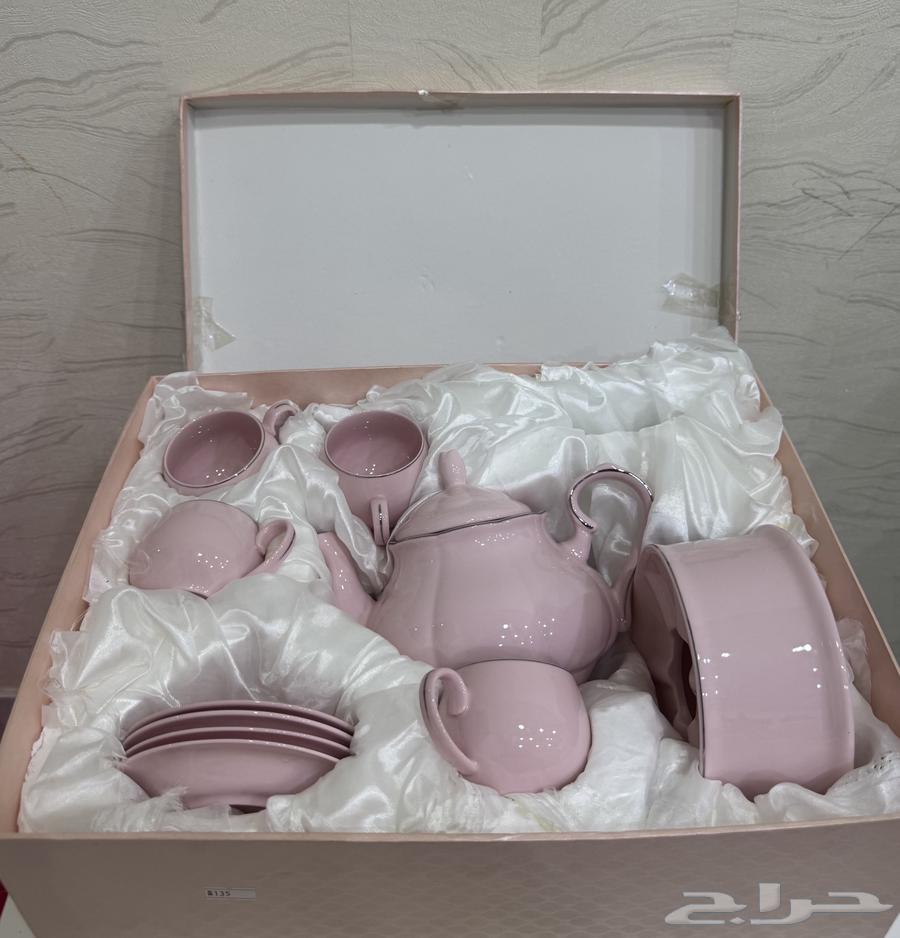 طقم دلة وابريق وردي64379822233602111