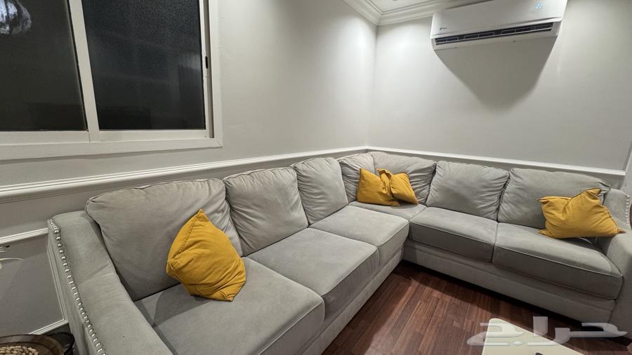 البيع العاجل كنب أمريكي من أشلي64390180073090111