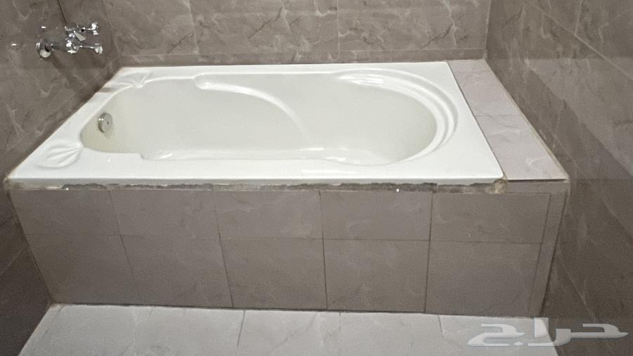 بانيو مستعمل نظيف جدا64392264175106111