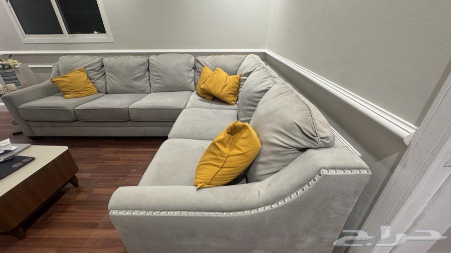 البيع العاجل كنب أمريكي من أشلي64390180073090110