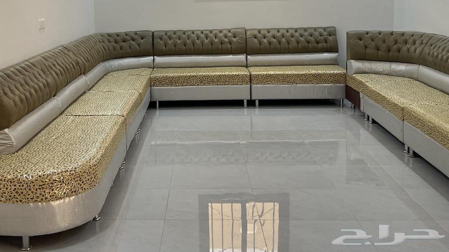 كنب للبيع64378847579906110