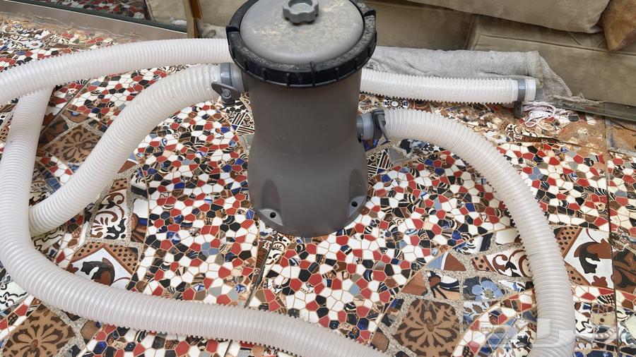 Swimming pool64385606662786113