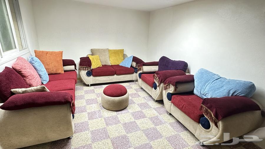 كنب 8 نفر و كنب نازل يتسع لعشره نفر للبيع64385873350658112