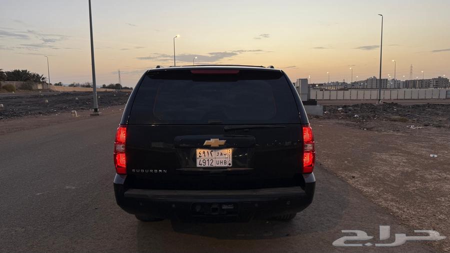 شيفرولية سوبربان 201364537658649474114