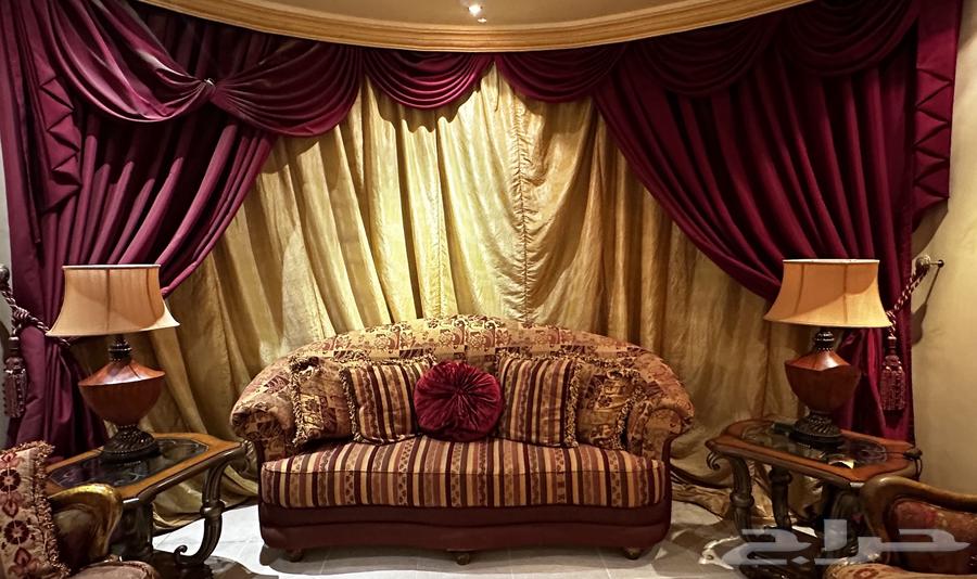 Classic Sofa for Sale from AMDAR Furniture with Carpet and Curtain64389626591745112