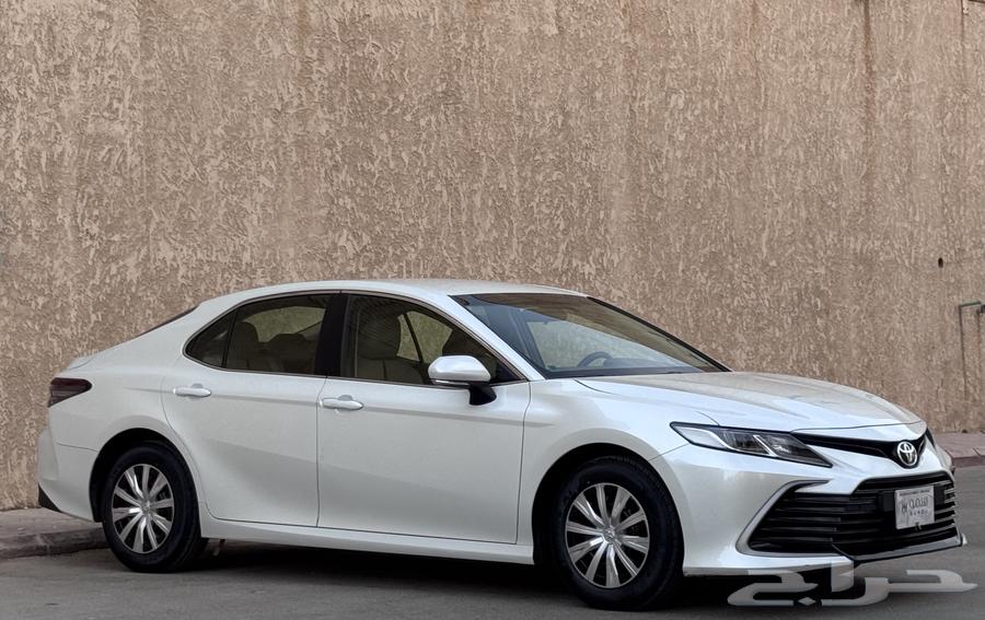 تويوتا كامري 2023 LE ممشى 20 الف64531603332098114