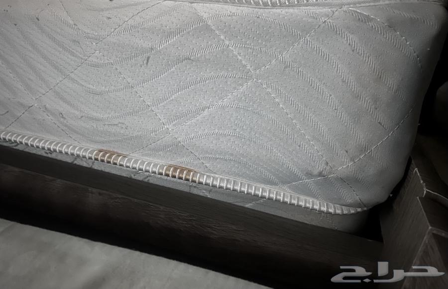 One and a half bed with mattress from Home Box with tables and chair64379790497667111