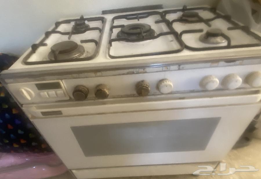 فرن غاز وفرن كهربائي بحاله ممتازه وسعر خيال64378629572609110