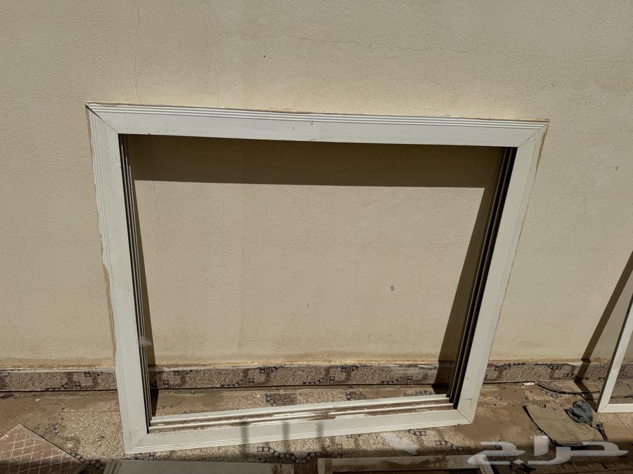 شباك المنيو للبيع64384036878593111