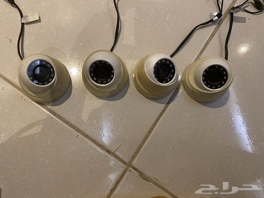 كاميرات مراقبة العدد اربعة64390305436547110