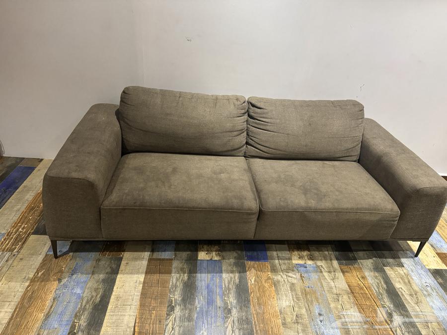 سرير كبير وكنب أوربي وغسالة صحون64396463995267111