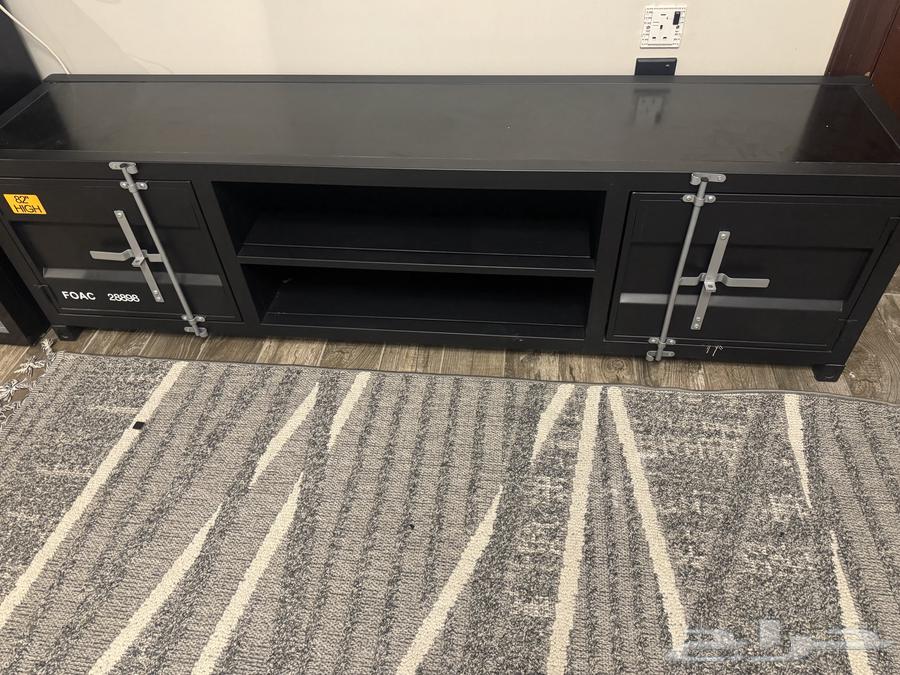 طاولة تلفزيون64386360716290110