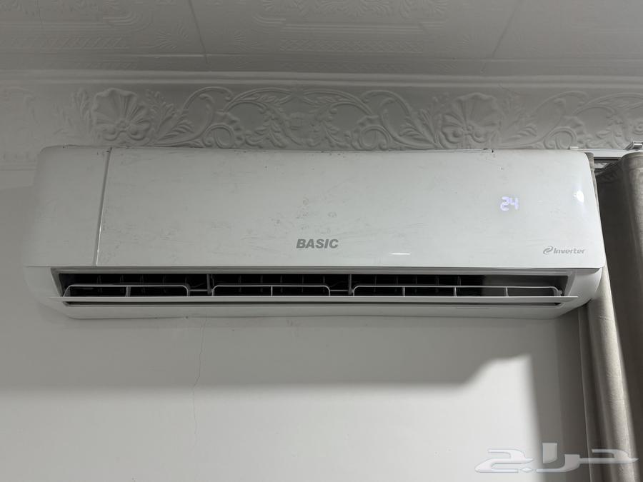 For sale (8 Basic Split AC units) used for less than a year64387704461570111