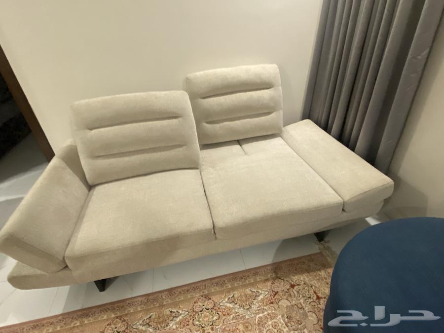 كنبه كبيره تتحول سرير العرض 2 متر بحاله ممتازه64382818439297114