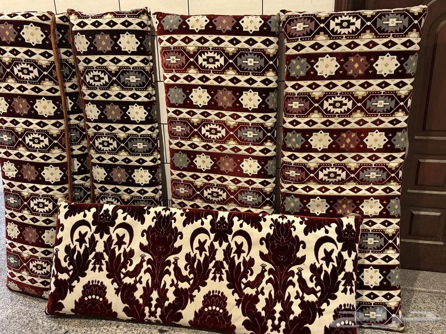 Clean rattan floor seating set consisting of 6 pieces with lightly used cushions64388949582595112