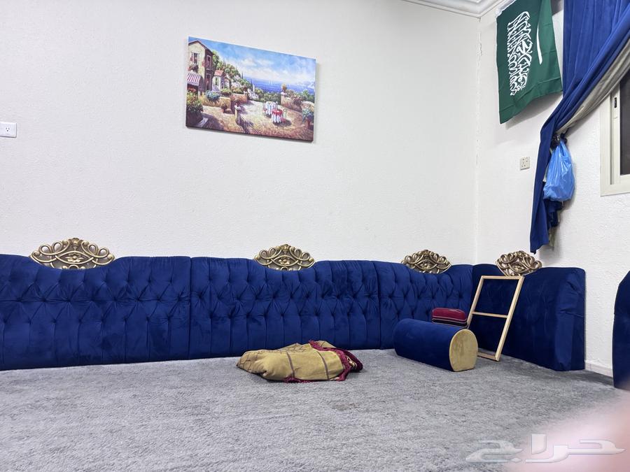 جلسة عربية للبيع64391934636675112