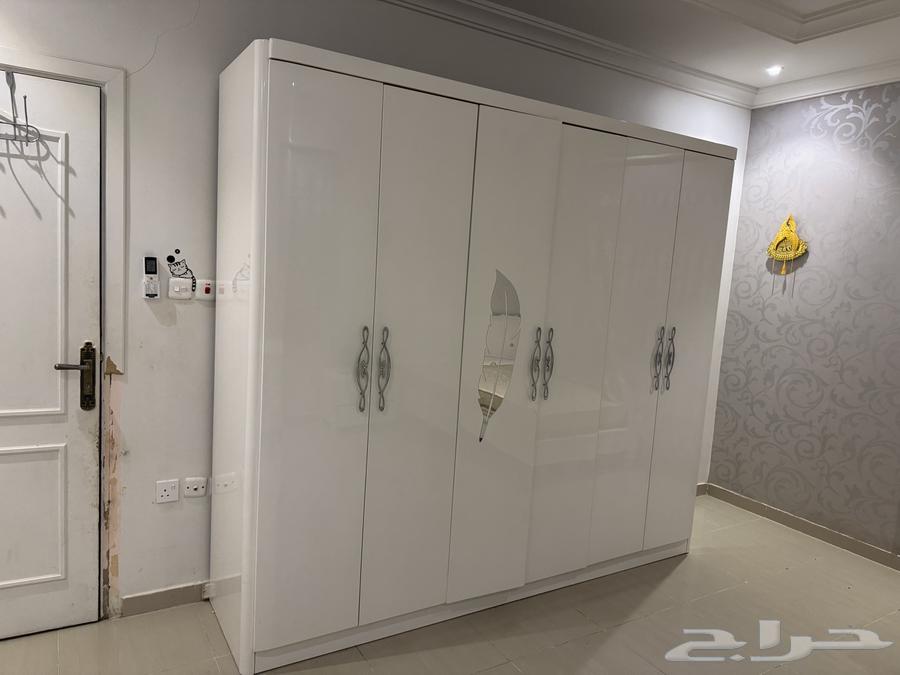 للبيع أثاث غرفة نوم مستخدم بحالة جيدة64390802455425113