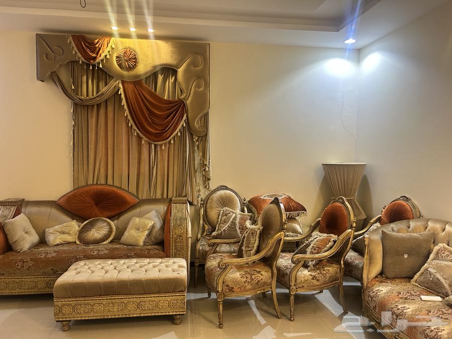 كنب 8 قطع مع الستاره بحاله ممتازه مع طولا خدمه مع قطعه زل ت64384217703810111