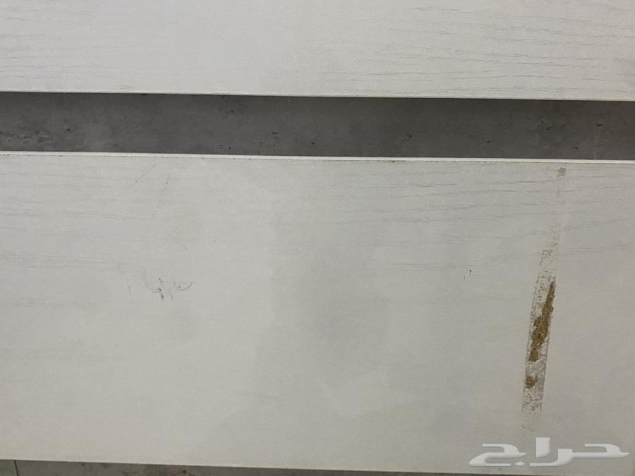 مكتب كبير للبيع مستعجل64380888365057111