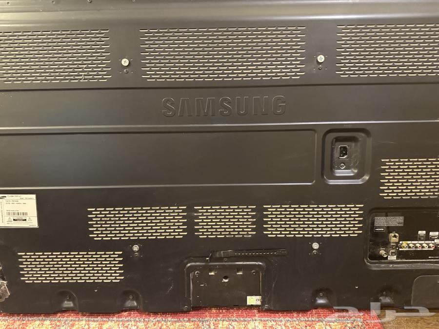 Used Samsung 50-inch screen, but there is no damage, comes with a new stand64391770689539111